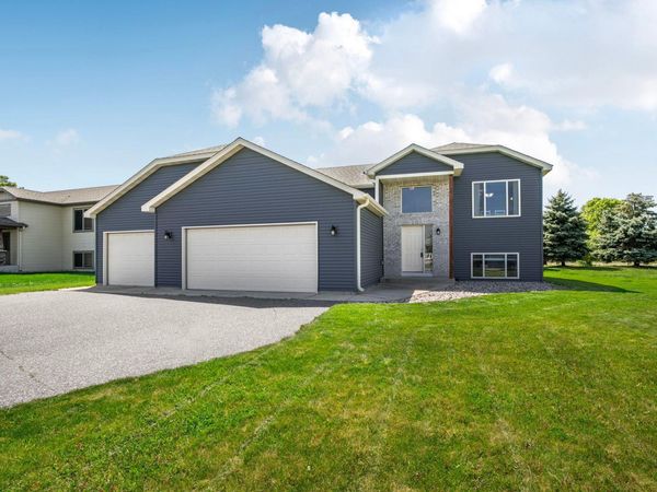 1513 Killdeer Avenue , Sartell, MN 56377