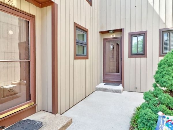 38 Park St 2-D, Florham Park, NJ 07932