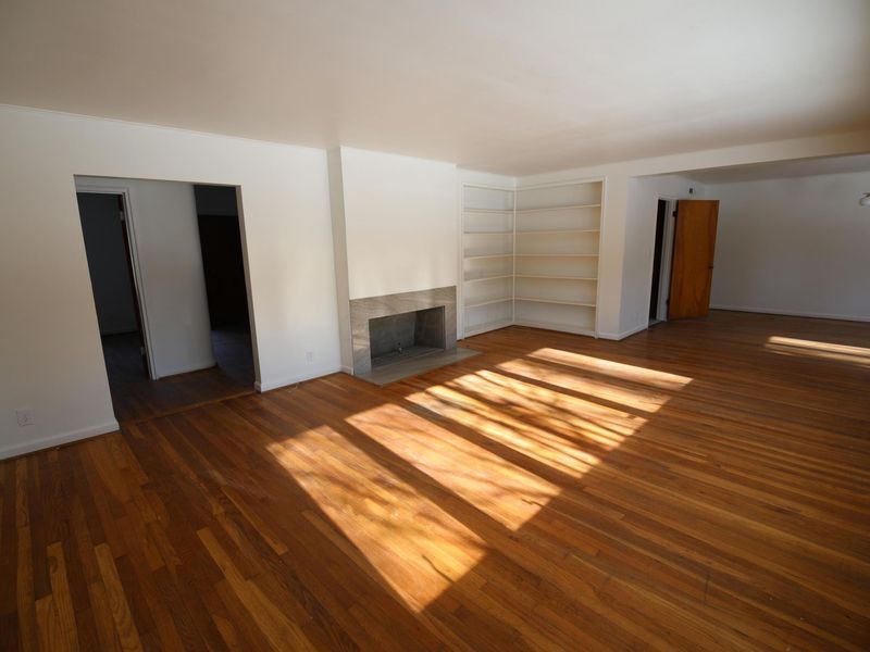 3191 E Broad Street , Columbus, OH 43209 Photo 20