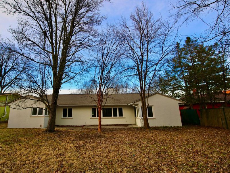 3191 E Broad Street , Columbus, OH 43209 Photo 52