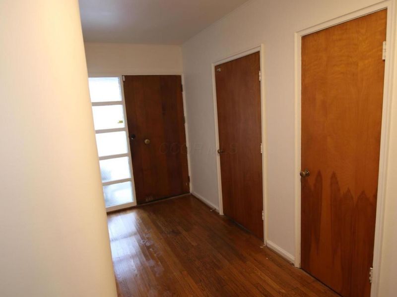3191 E Broad Street , Columbus, OH 43209 Photo 8