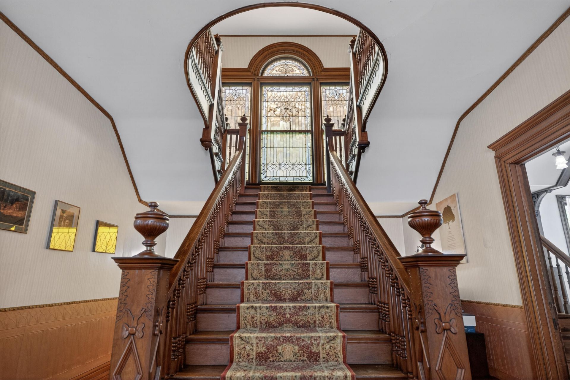 229 W Lexington Avenue, Danville, KY 40422 Main Photo