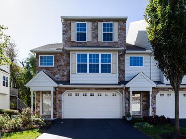 135 MAPLETON BOULEVARD , HARRISBURG, PA 17112