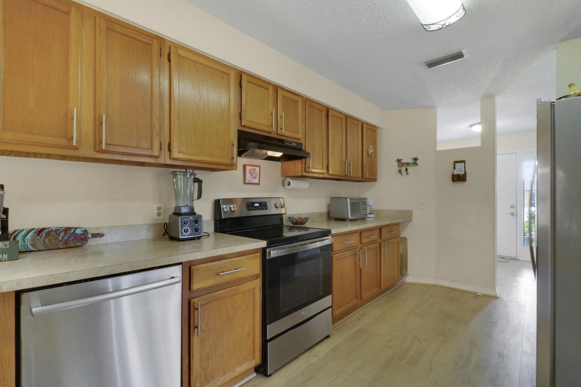 464 NW Ravenswood Lane, Port Saint Lucie, FL 34983 Photo