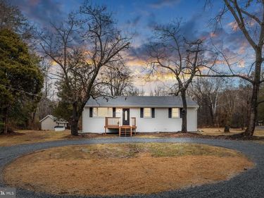 10789 BRENT TOWN ROAD , CATLETT, VA 20119