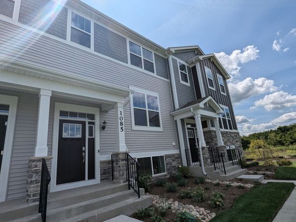 1085 Atterberg Road , Unit 4005, South Elgin, IL 60177