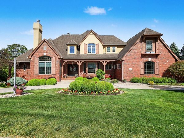 10195 Floyd, Crown Point, IN 46307