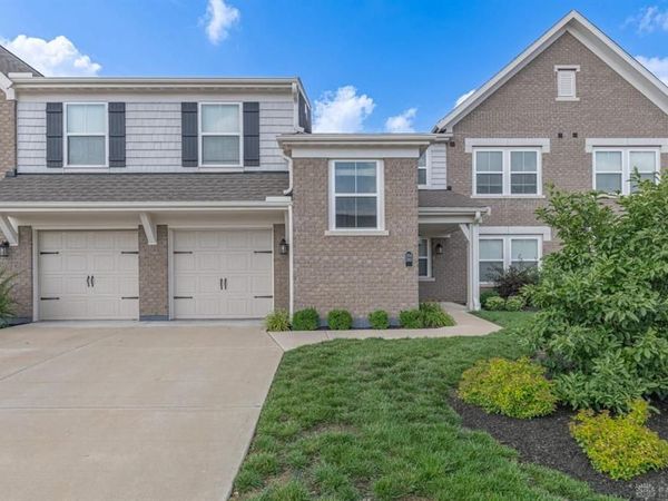 184 Old Pond Road, Springboro, OH 45066