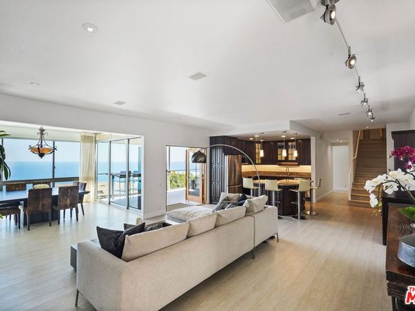 18101 COASTLINE Drive, Malibu, CA 90265