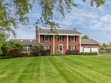 6390 E Lake Road , Cazenovia, NY 13035
