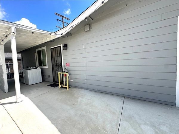 22 S Hidalgo, Alhambra, CA 91801