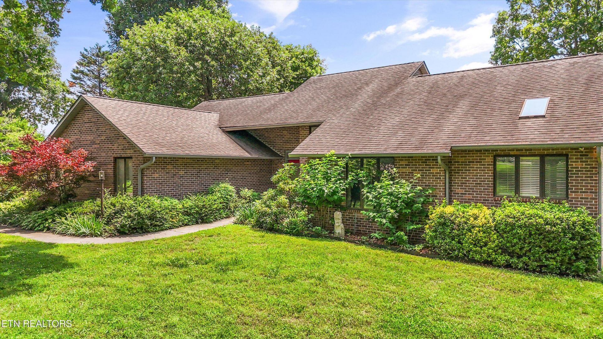 4702 Old Niles Ferry Rd, Maryville, TN 37801 Main Photo