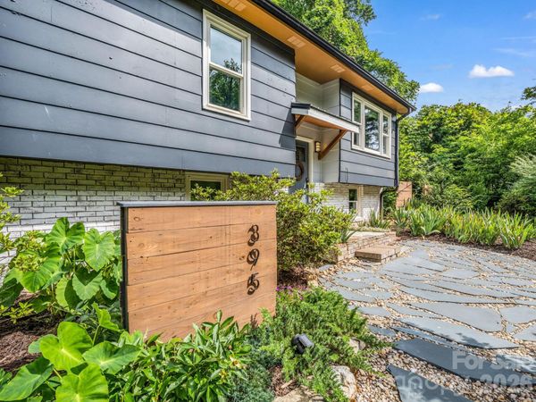 395 E Howard Street , Tryon, NC 28782