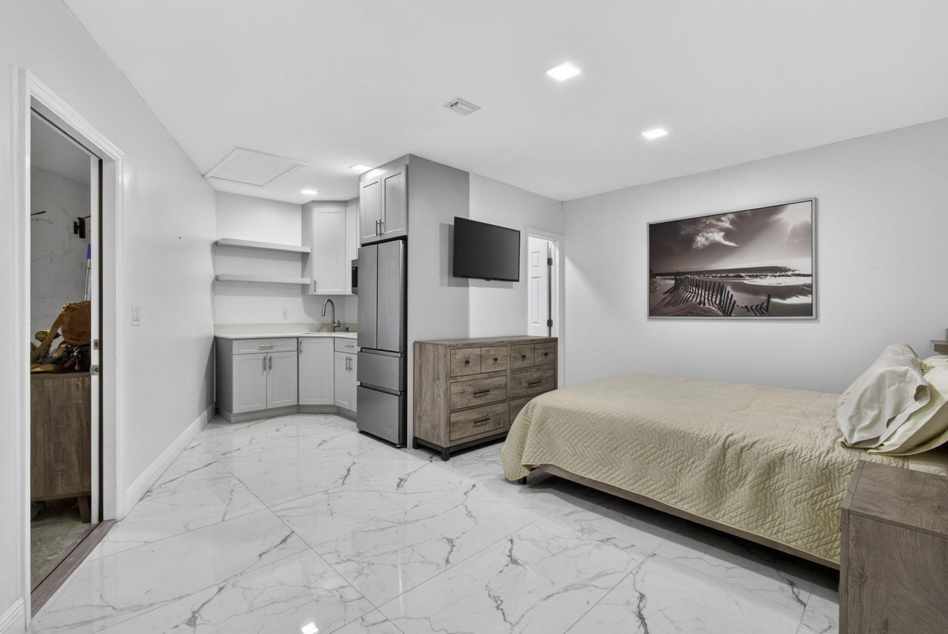 102 E Royal Pine Cir Court, Royal Palm Beach, FL 33411 Photo