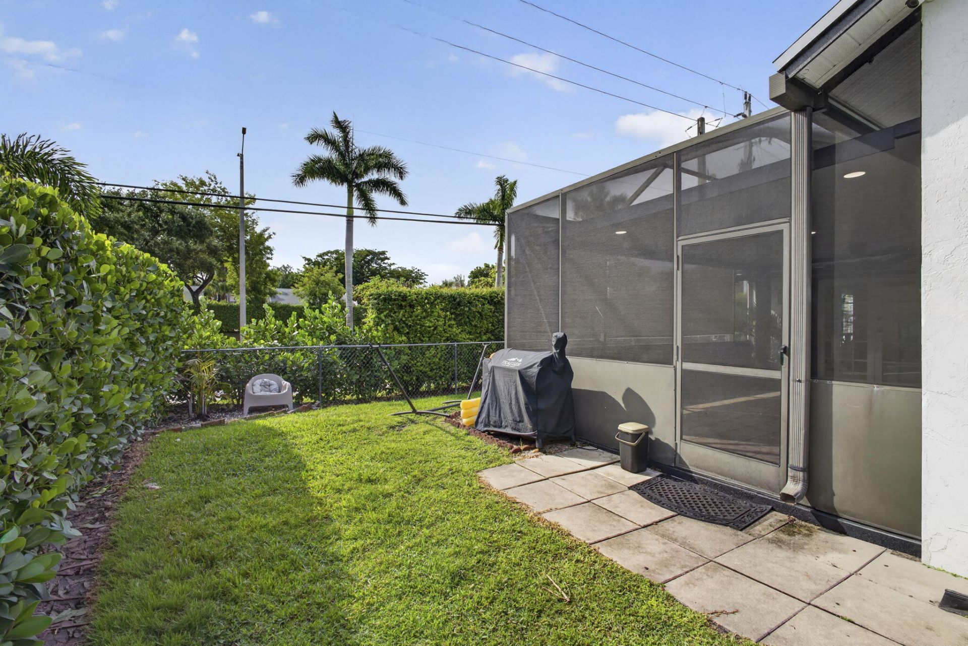 102 E Royal Pine Cir Court, Royal Palm Beach, FL 33411 Photo