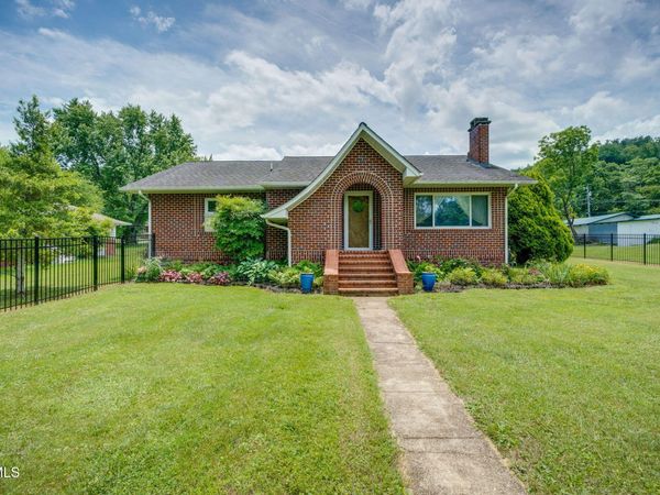 180 Grant Lane, Erwin, TN 37650
