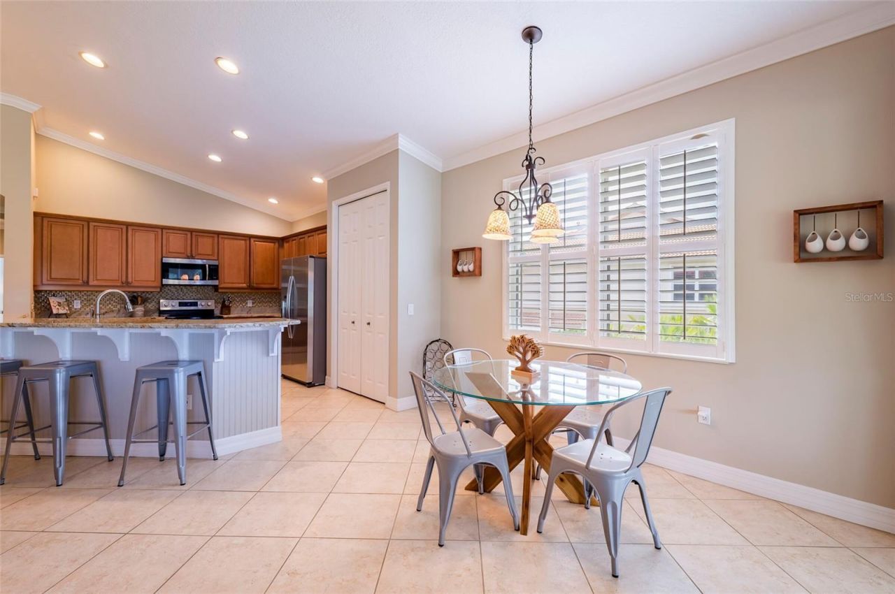 9453 NE Discovery Terrace, Unit 201C, Bradenton, FL 34212 Photo