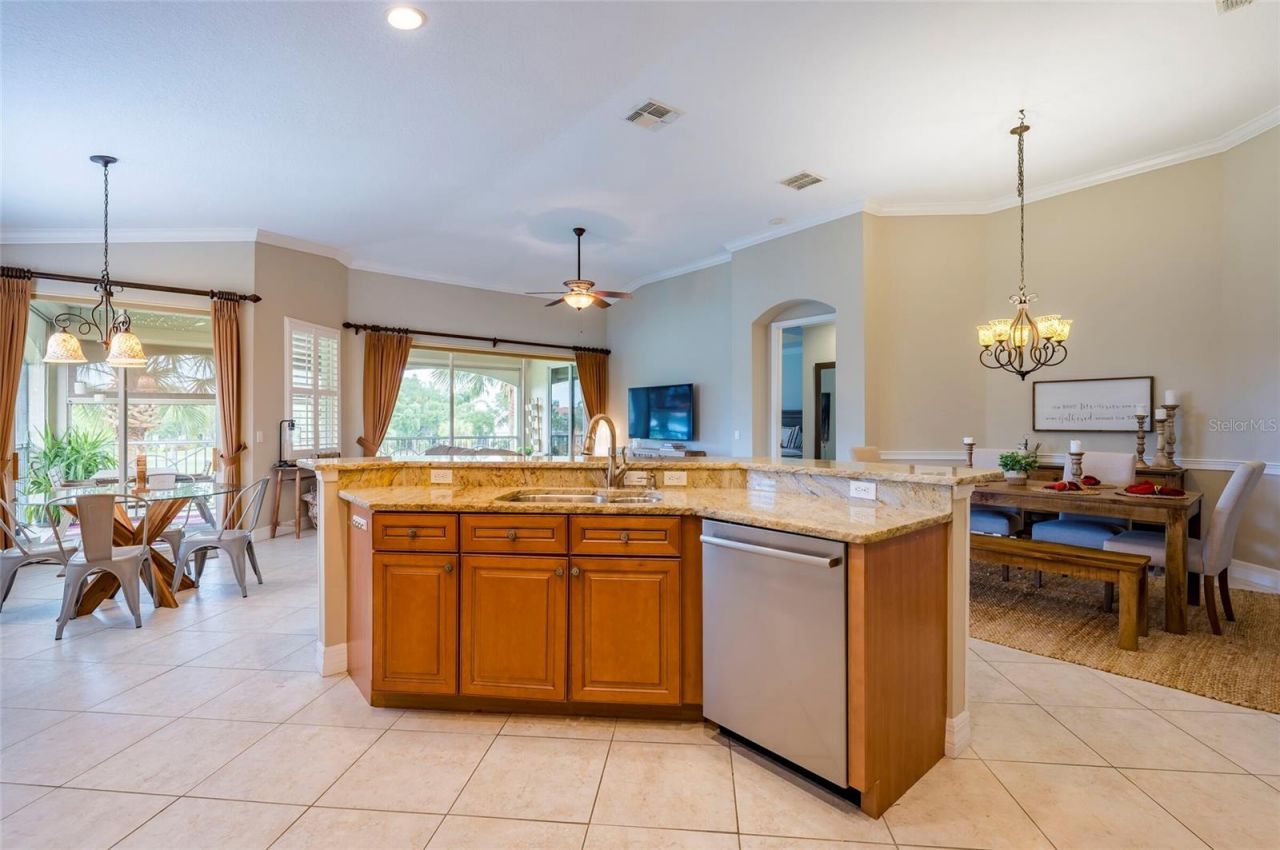 9453 NE Discovery Terrace, Unit 201C, Bradenton, FL 34212 Photo