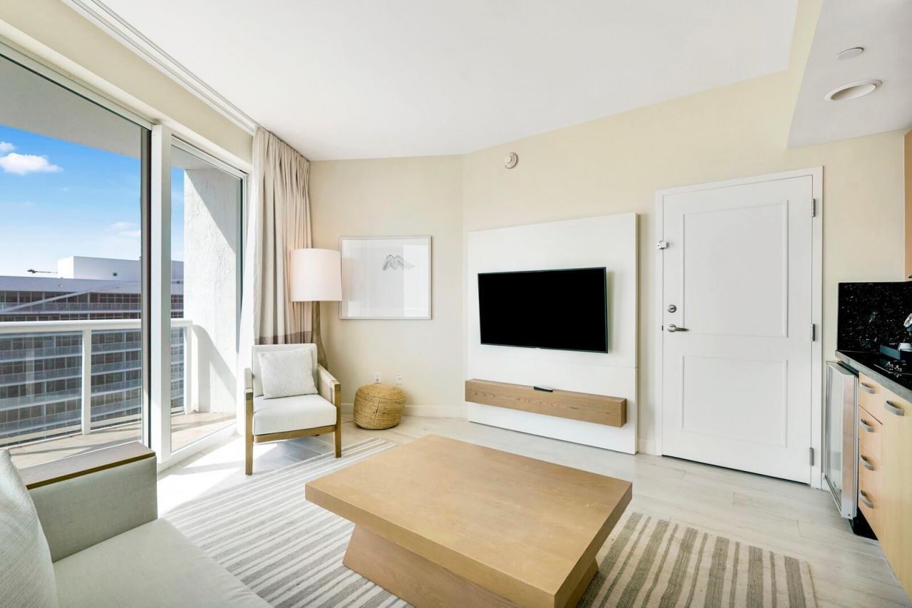 505 N Fort Lauderdale Beach Boulevard, Unit 2509, Fort Lauderdale, FL 33304 Photo