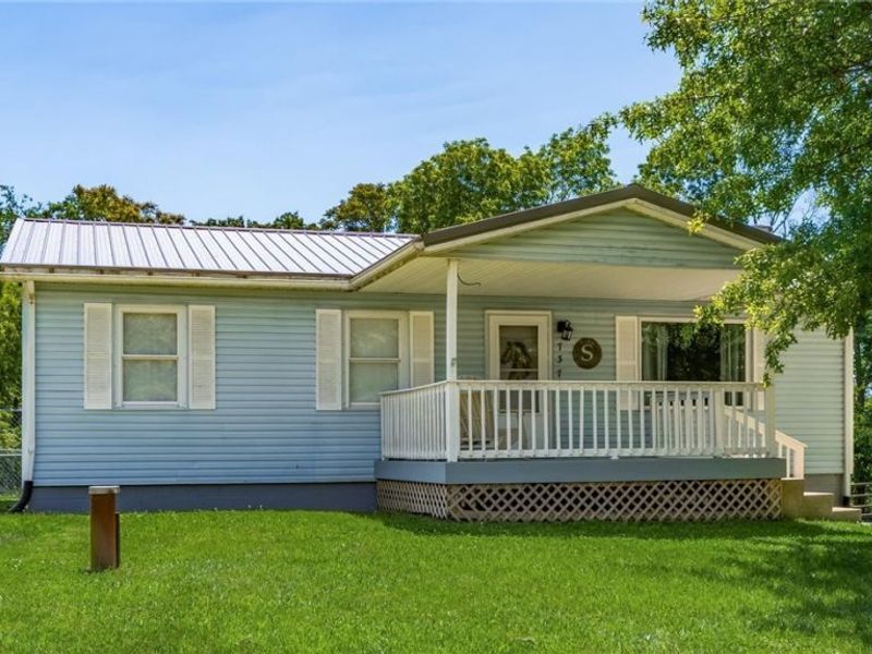 7370 Adamsville Road, Adamsville, OH 43802 Photo 5