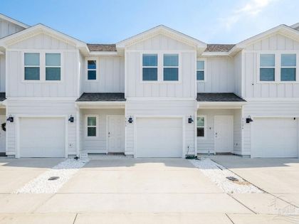 5673 Stellarjay St Gulf Breeze, FL 32563