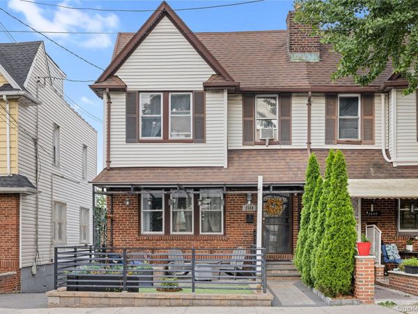 2548 Woodhull Avenue , Bronx, NY 10469