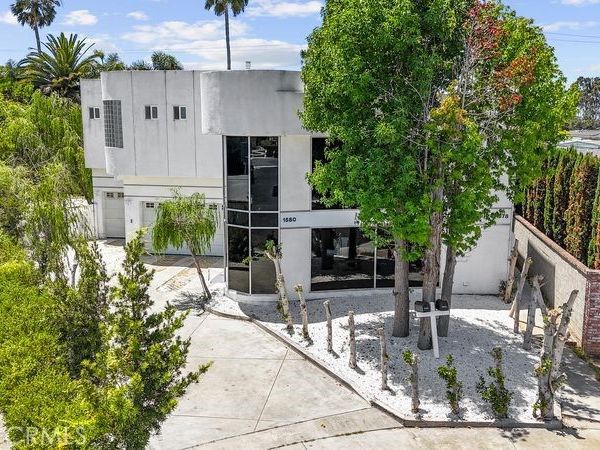 1580 san bernardino, Costa Mesa, CA 92627
