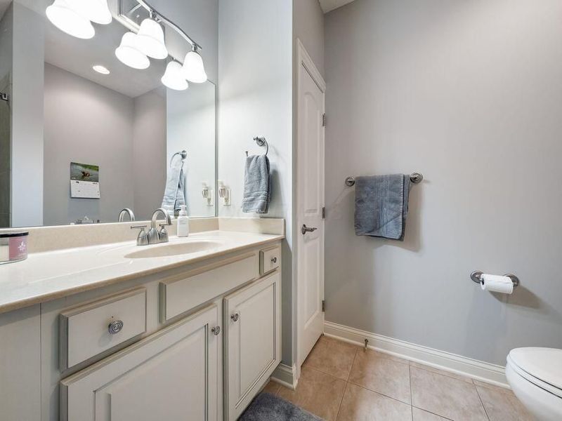 2401 Keep Place, Columbus, OH 43204 Photo 24