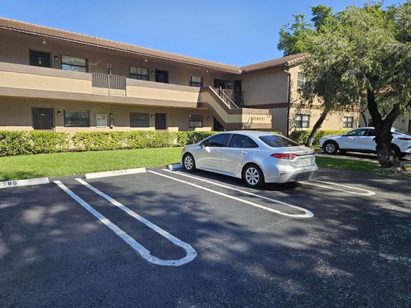 10571 Royal Palm Boulevard, Unit 10571, Coral Springs, FL 33065