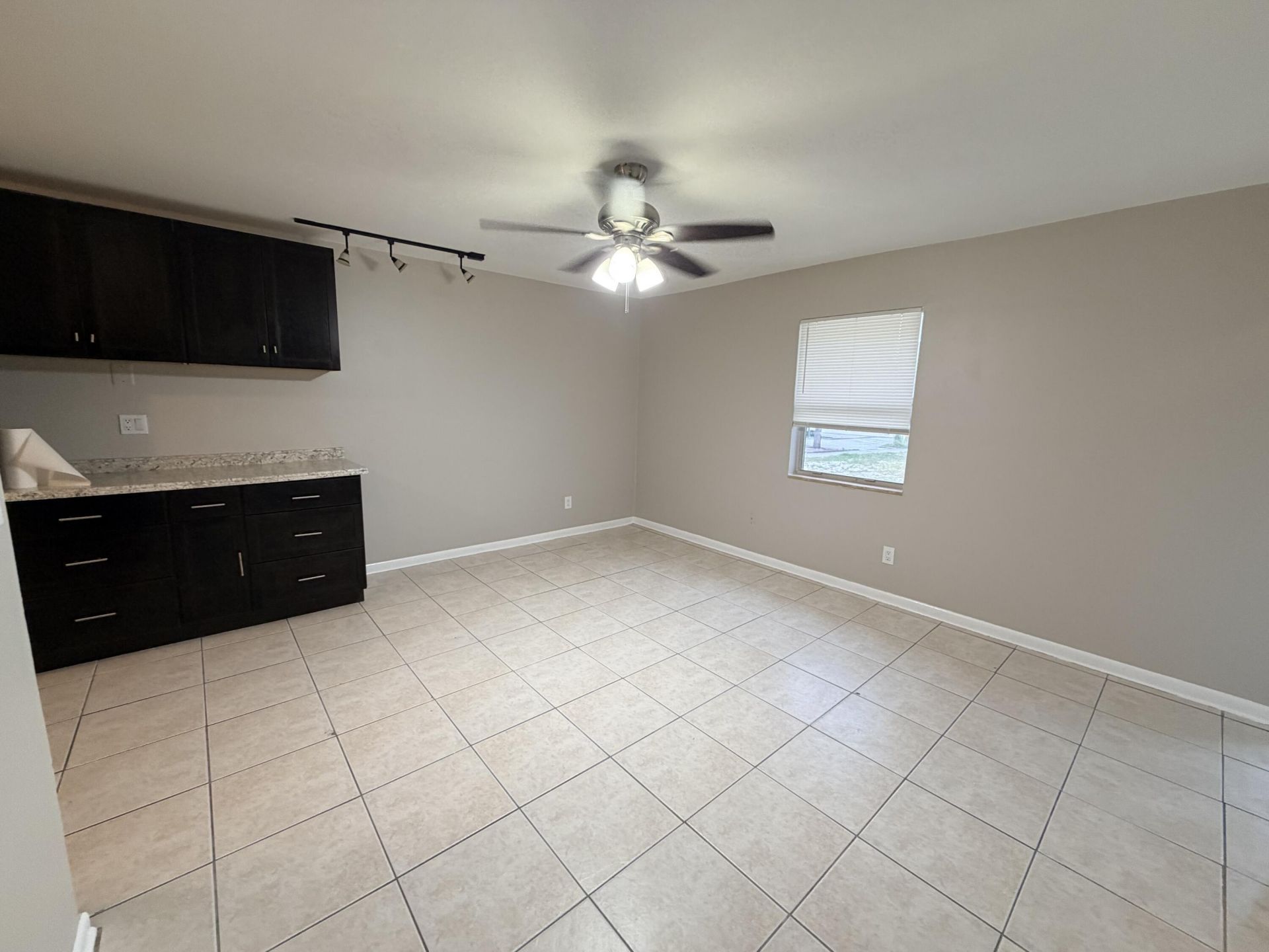 612 4th Street, West Palm Beach, FL 33401 Photo
