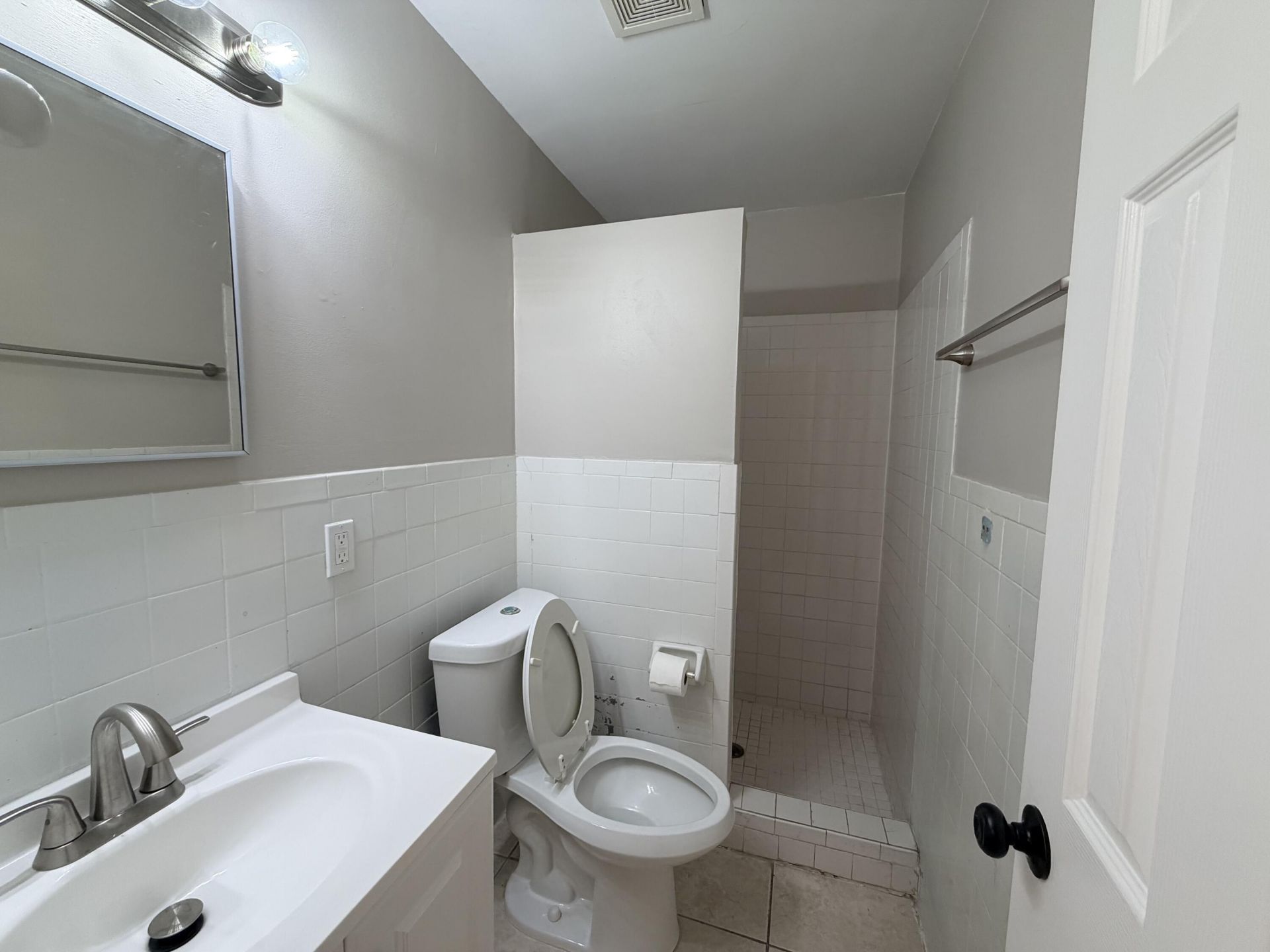 612 4th Street, West Palm Beach, FL 33401 Photo
