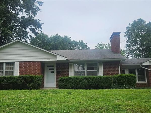 155 W Lebanon Street, Nashville, IL 62263