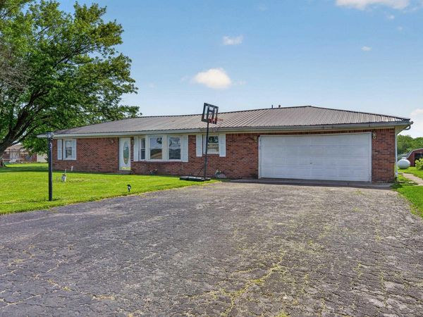 10927 S 750 E Road, Amboy, IN 46911