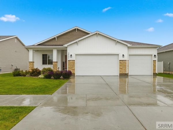 2857 E Brooklyn Street, IDAHO FALLS, ID 83401