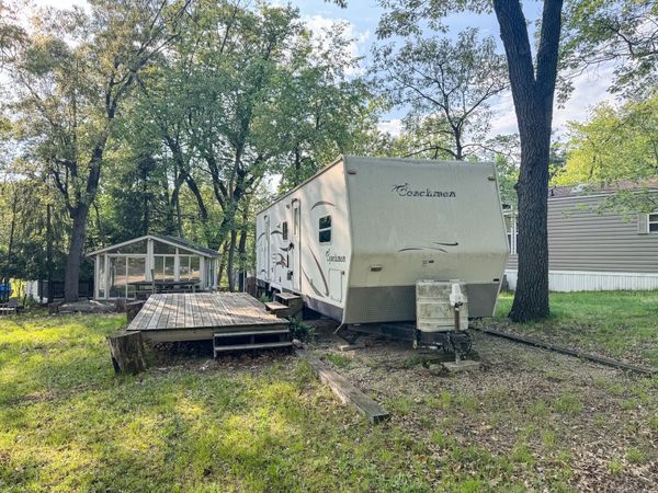 2/256 Woodhaven , Sublette, IL 61367