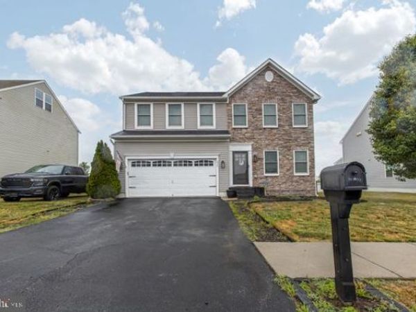 375 DELAWARE RIVER DRIVE , CLAYTON, DE 19938
