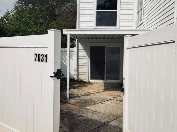 7031 Stonington Lane, Charlotte, NC 28227
