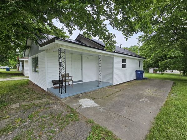 911 S 25th Street , Mt Vernon, IL 62864
