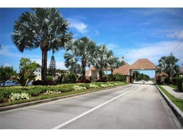 256 Mansfield, Unit G, Boca Raton, FL 33434 Photo