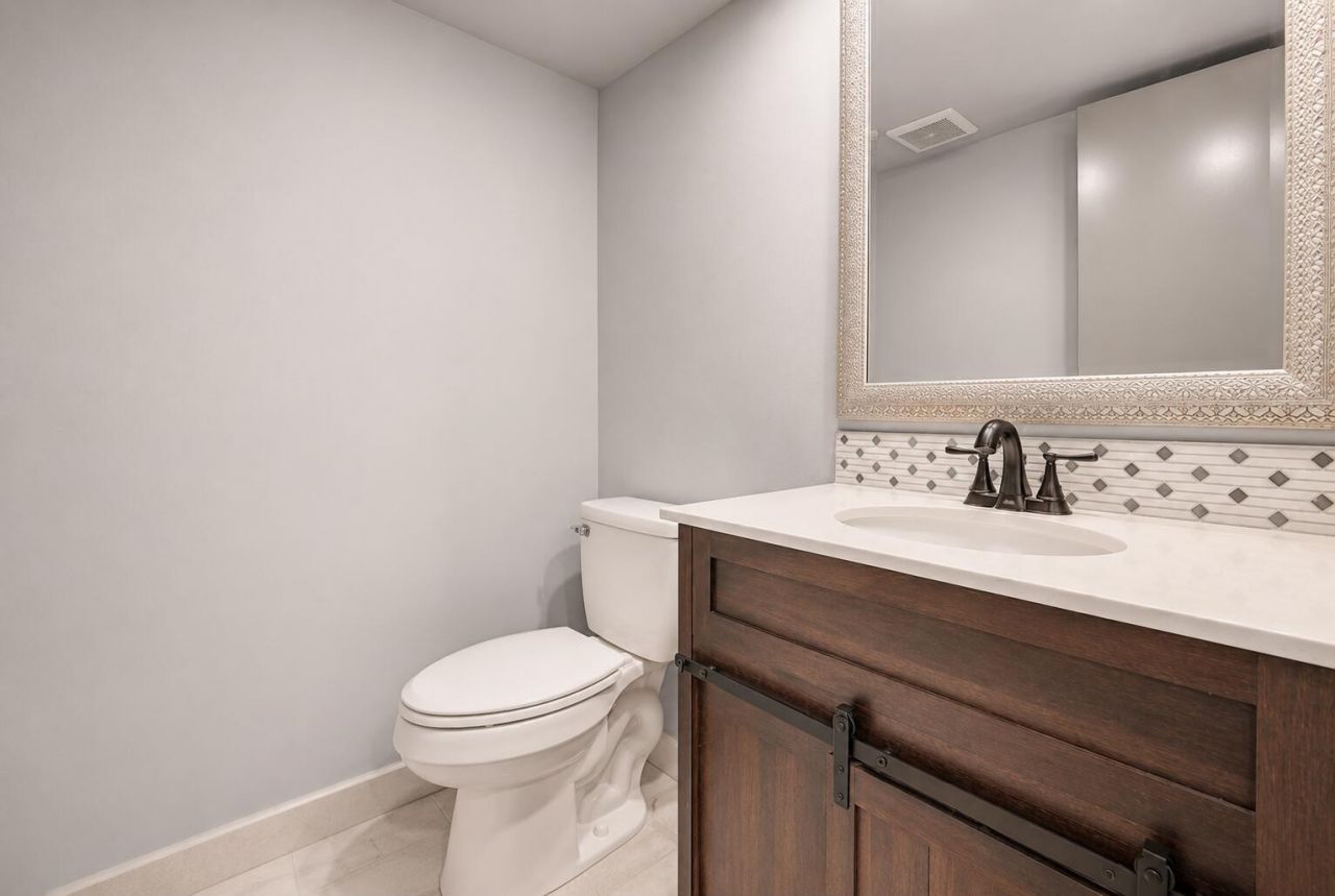 2900 N Course Drive, Unit 208, Pompano Beach, FL 33069 Photo