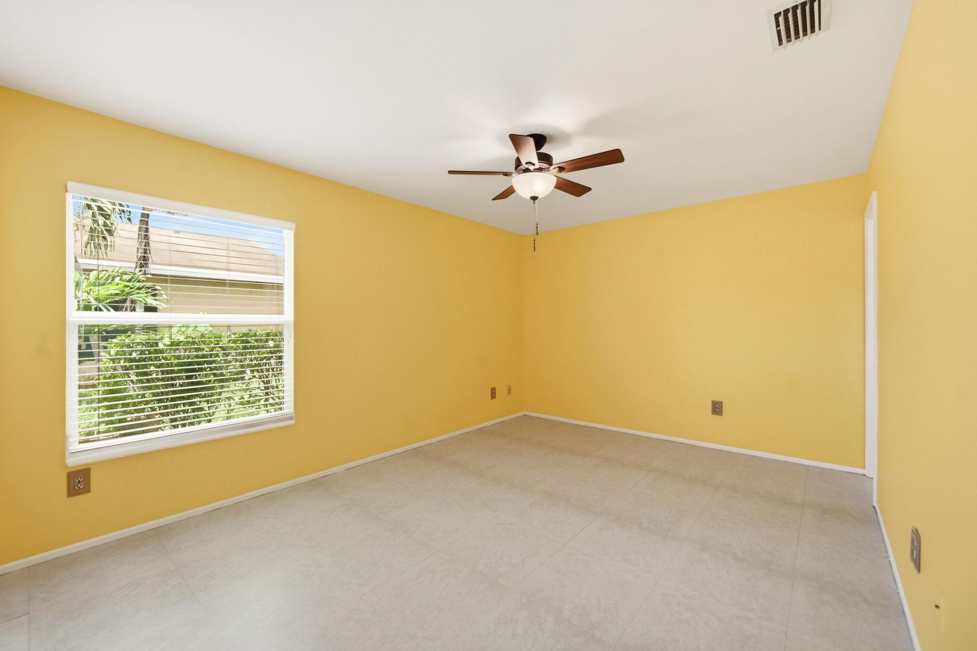 8131 Country Park Drive, Boca Raton, FL 33433 Photo