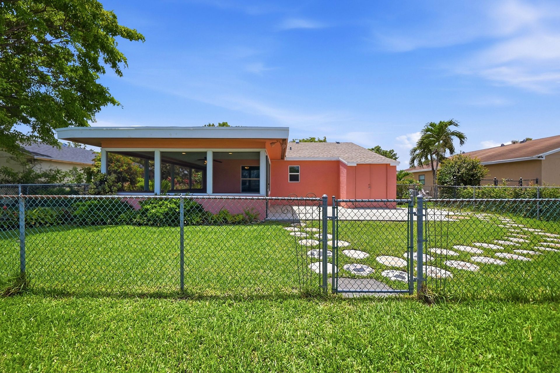 8131 Country Park Drive, Boca Raton, FL 33433 Photo