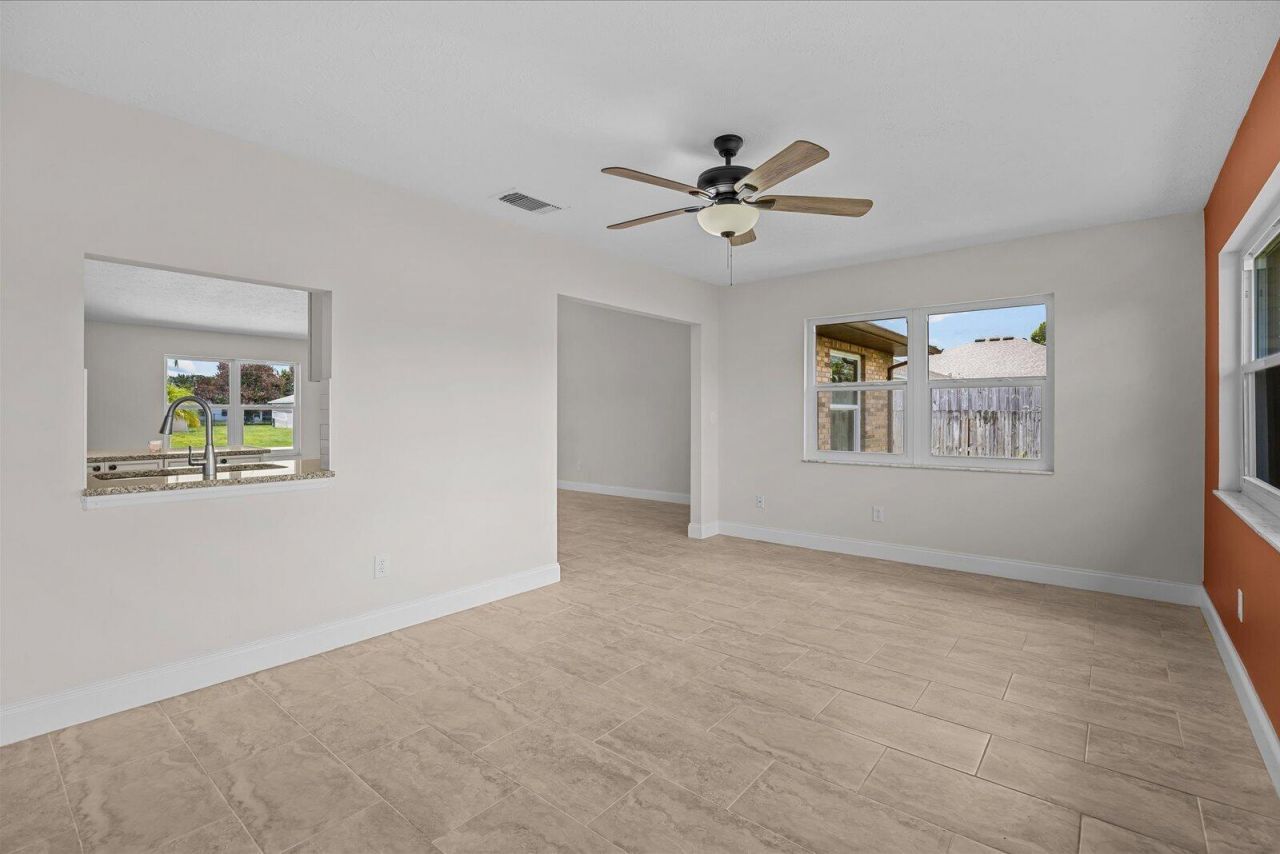 371 SW Butler Avenue, Port Saint Lucie, FL 34983 Photo