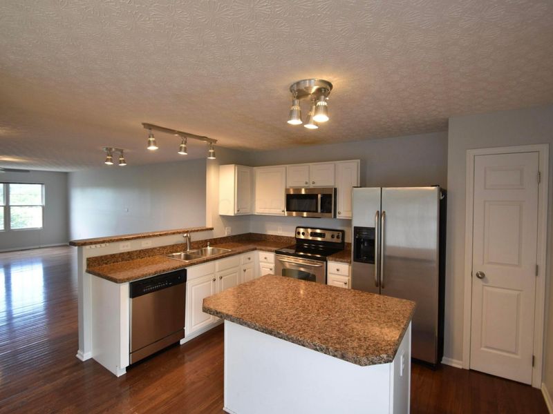 5456 Bull Creek Drive, Unit 106, Dublin, OH 43016 Photo 11