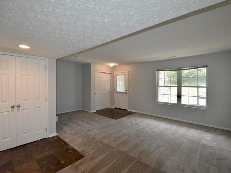 5456 Bull Creek Drive, Unit 106, Dublin, OH 43016 Photo 3