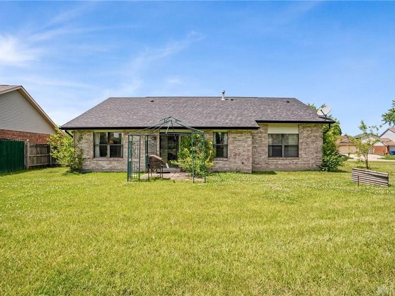 8848 Trowbridge Way, Huber Heights, OH 45424 Photo 32