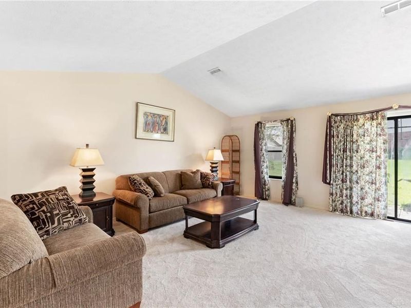 8848 Trowbridge Way, Huber Heights, OH 45424 Photo 4