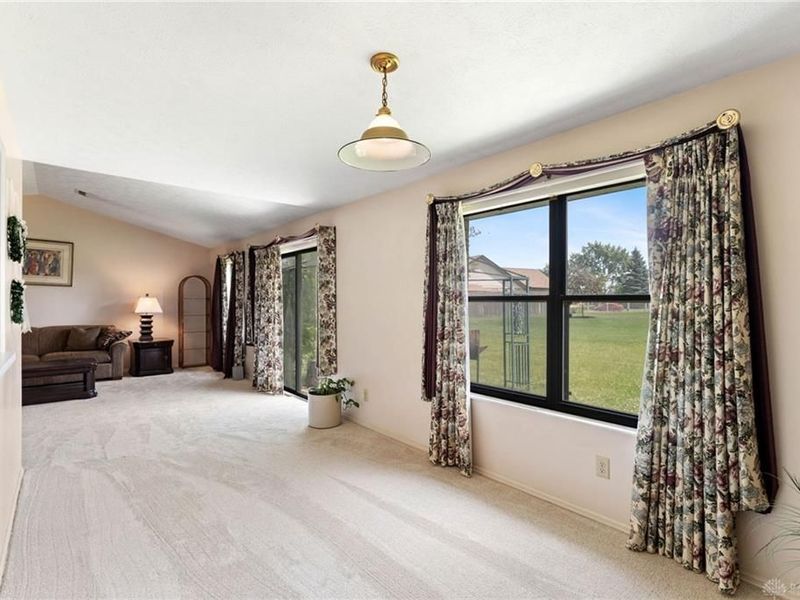 8848 Trowbridge Way, Huber Heights, OH 45424 Photo 8