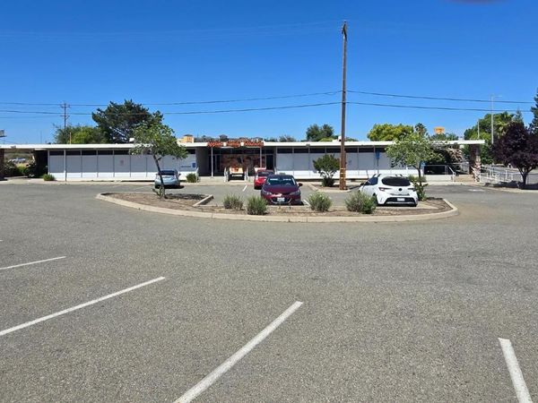 120 Ascot Dr, Roseville, CA 95661