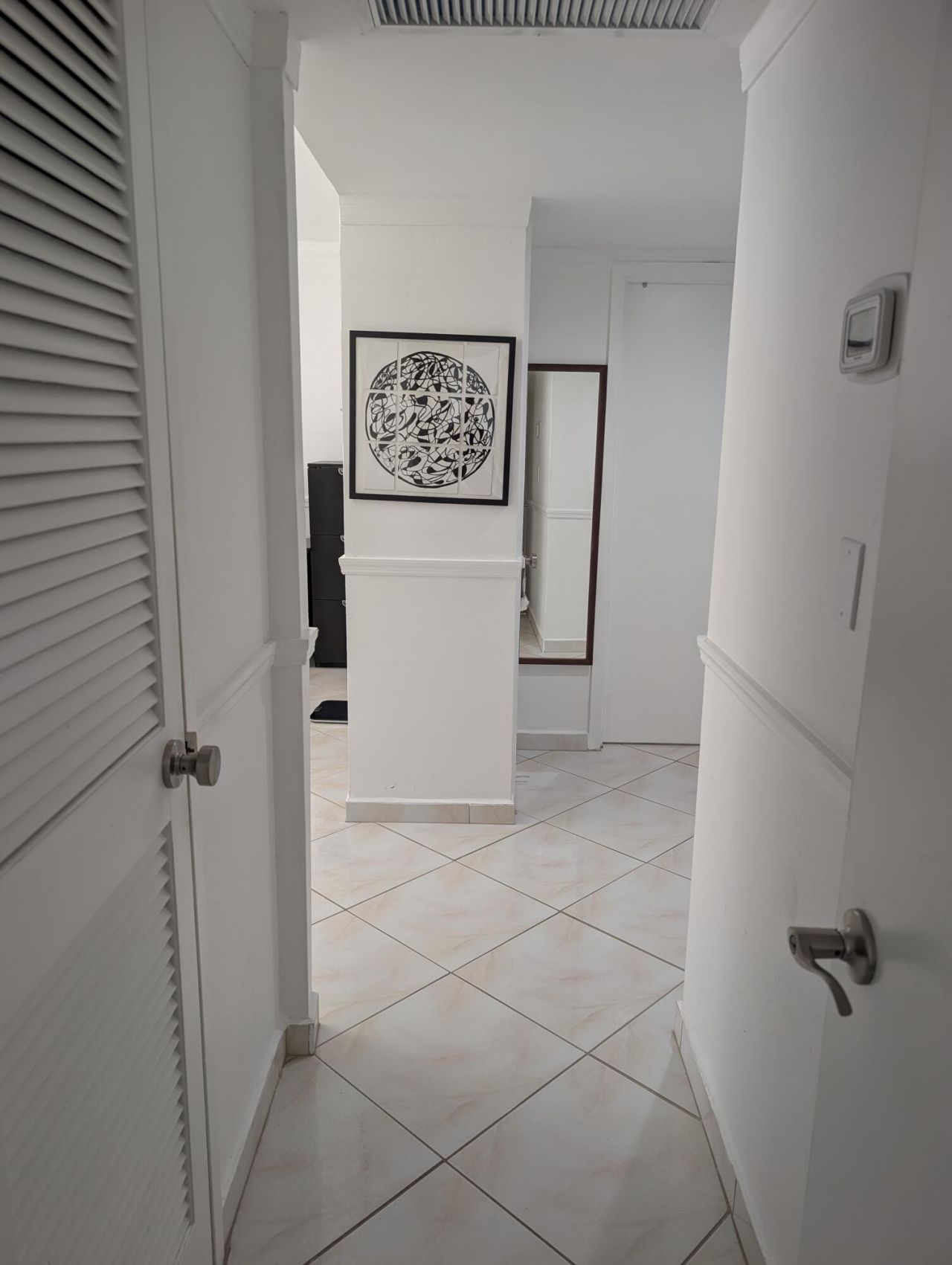 3140 S Ocean Drive, Unit 410, Hallandale Beach, FL 33009 Photo